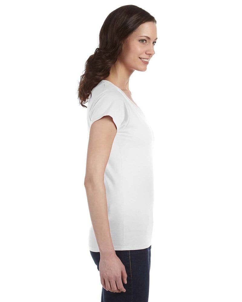 Gildan G64VL - T-shirt à manches courtes Softstyle® 4.5 Oz. T-Shirt col en V Junior Fit