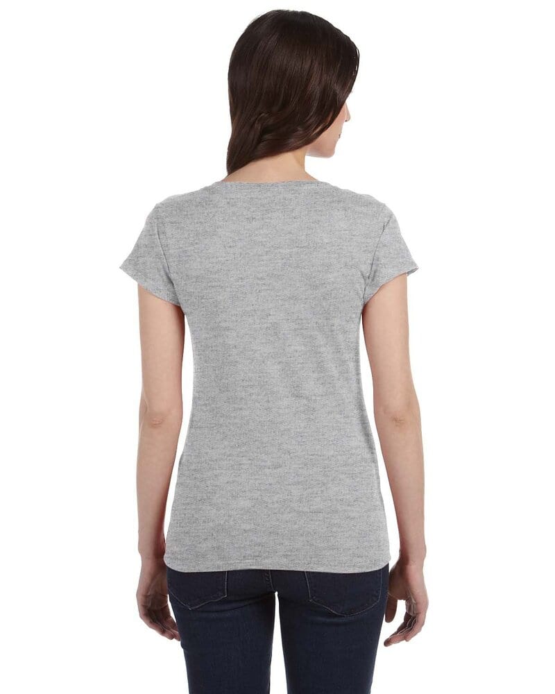 Gildan G64VL - T-shirt à manches courtes Softstyle® 4.5 Oz. T-Shirt col en V Junior Fit